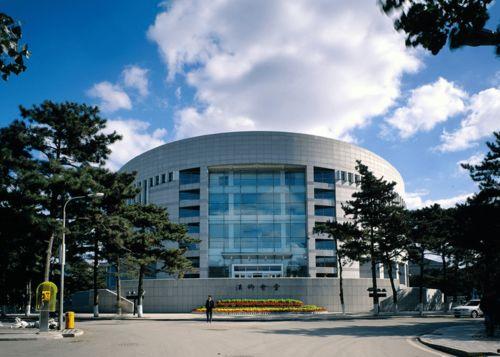 娱乐吃瓜酱大学,大学生活中的趣味瞬间