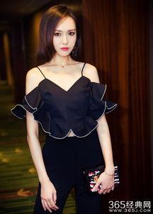 吃瓜娱乐唐嫣,从明星到人妻，娱乐圈的甜蜜与争议”